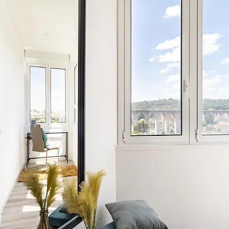 Akicity Campolide Alabaster Apartamento
